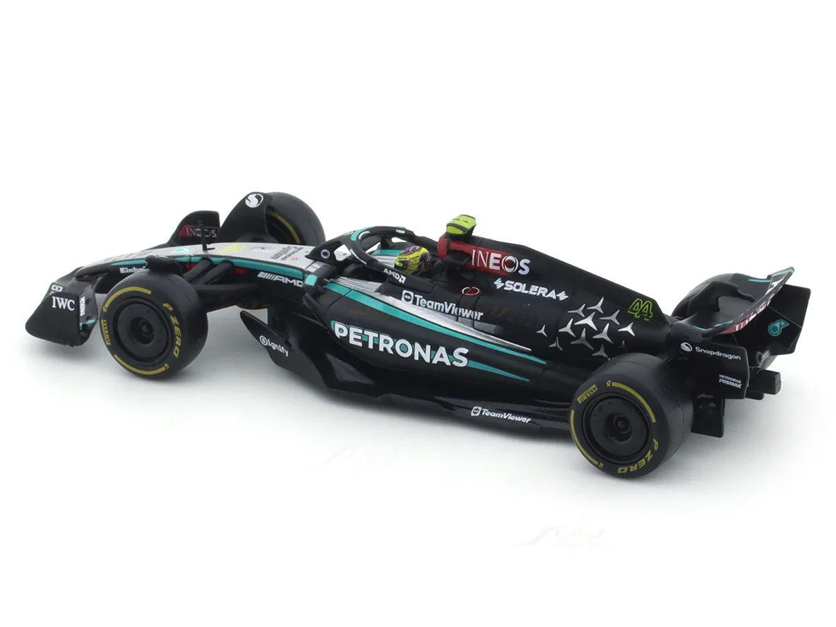 2024 Mercedes-AMG W15 No. 44 Lewis Hamilton 1:43 Bburago Formula 1 diecast scale model car - Image 8