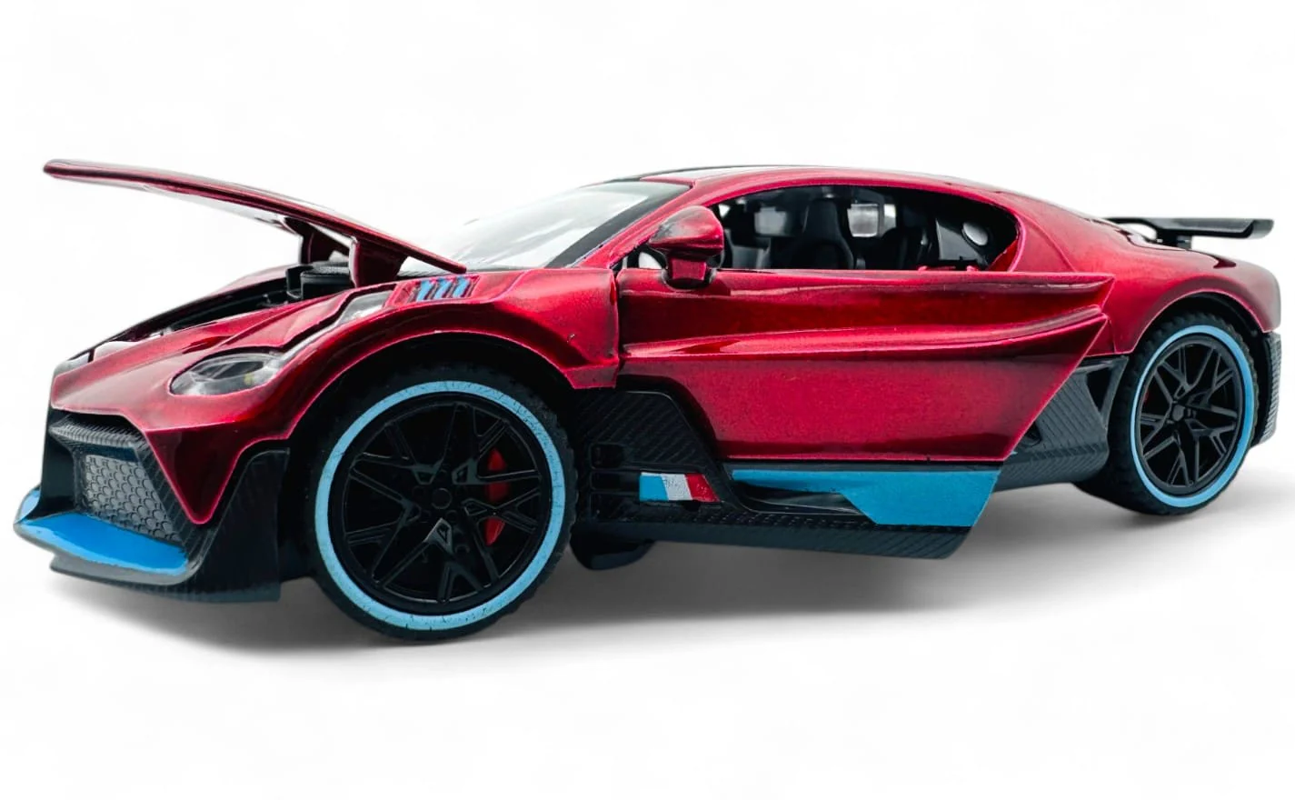 Bugatti Divo  1:24 diecast scale model car collectible - Image 7