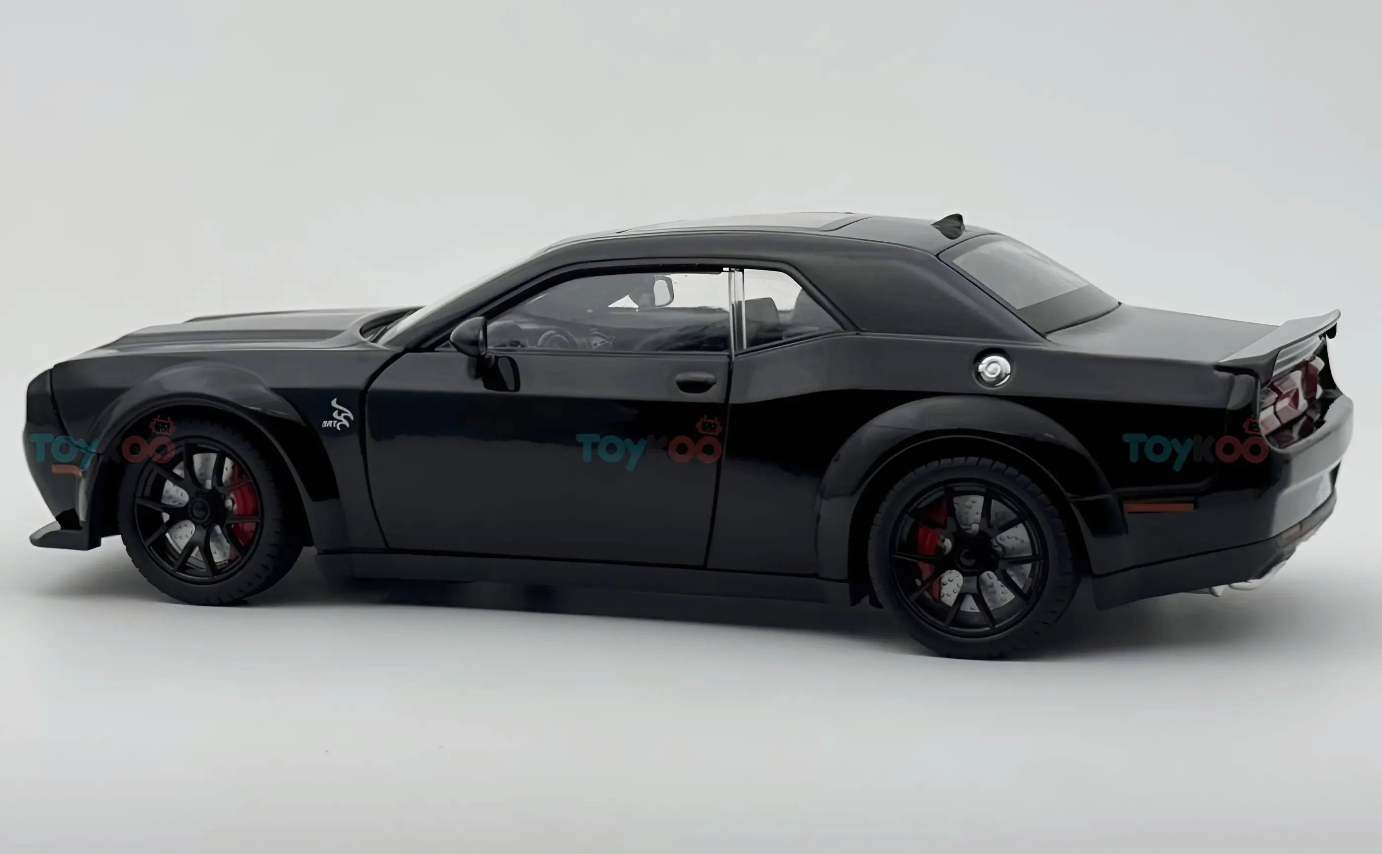 Dodge Challenger SRT Demon V8 1:18 diecast scale model car - Big Size - Image 4