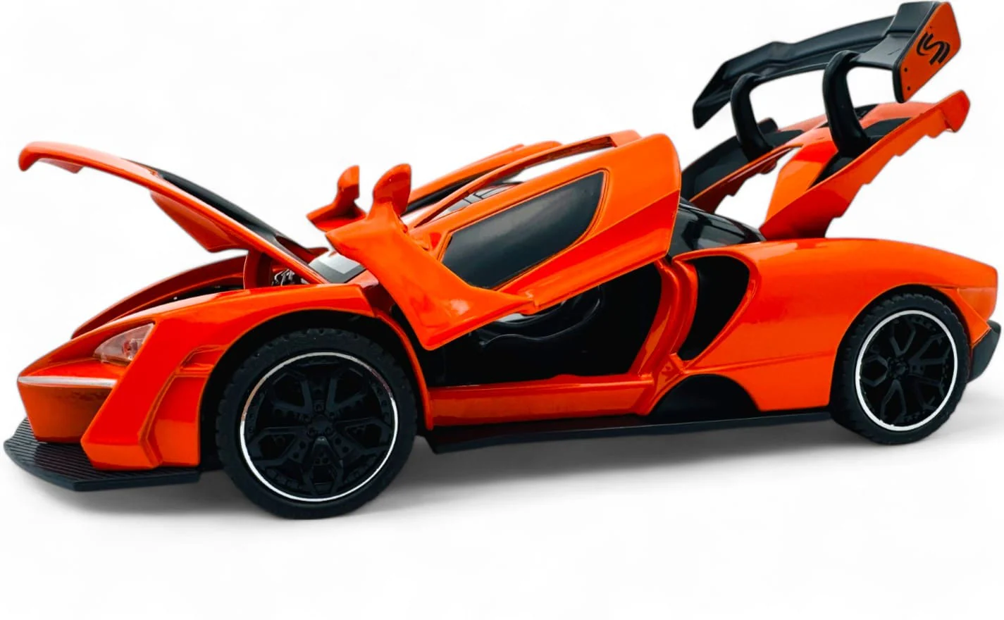 McLaren Senna Supercar 1:24  diecast scale model car collectible - Image 12