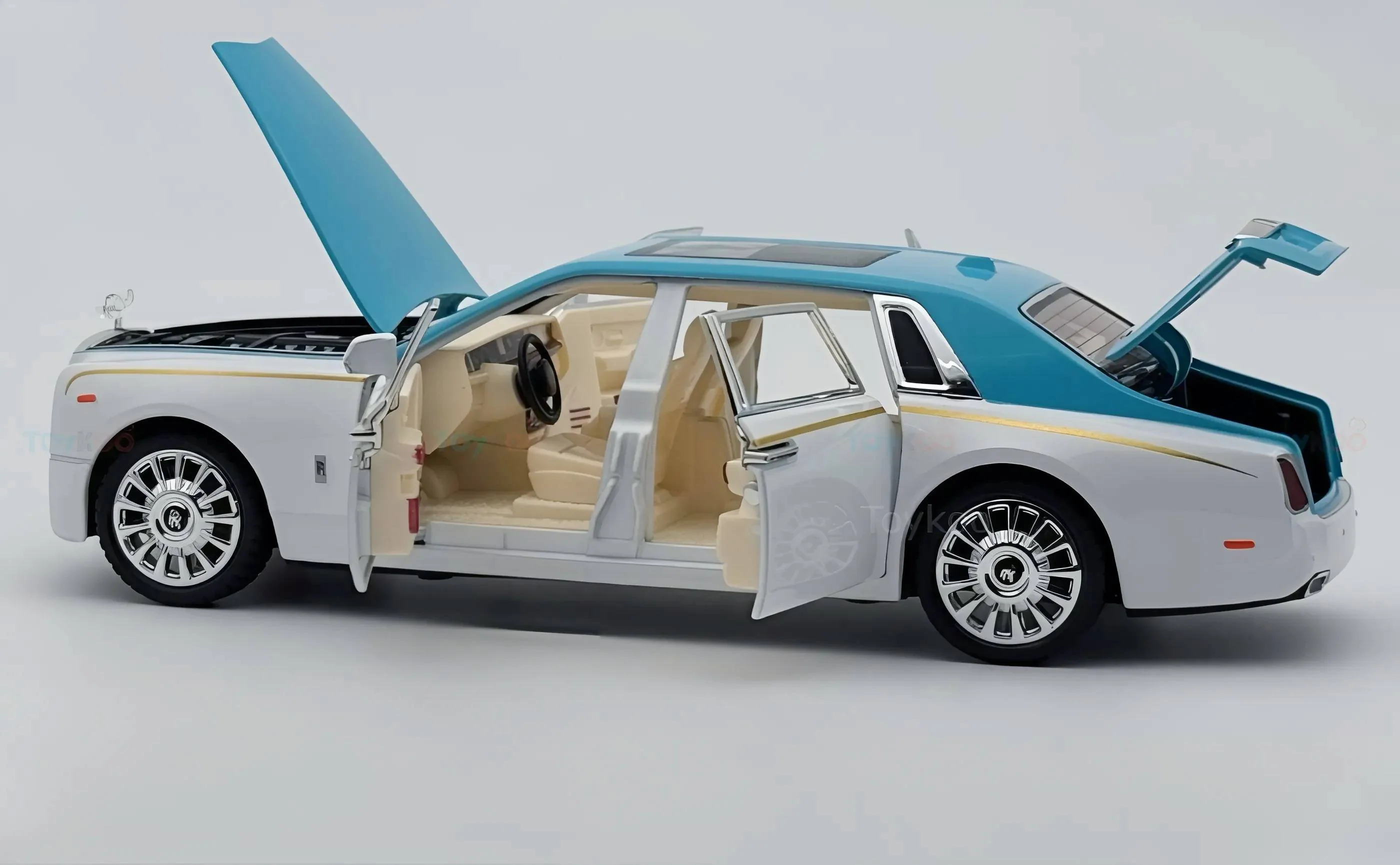 Rolls Royce Phantom VIII 1:18 diecast scale model miniature car - Big Size - Image 12